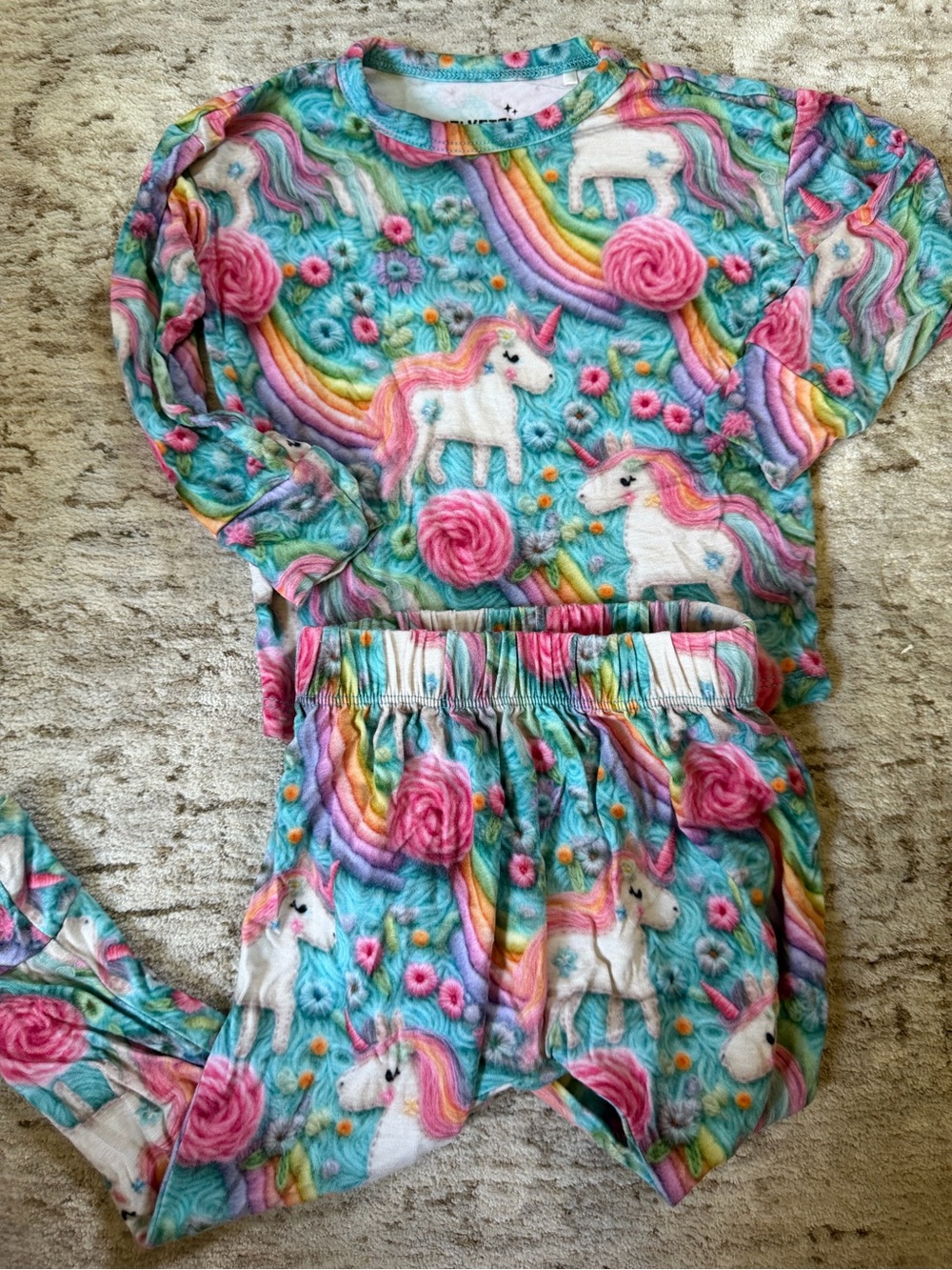6-12 months Velveteen Bunny Knots Unicorn Print Pajama Set - Pink & Teal